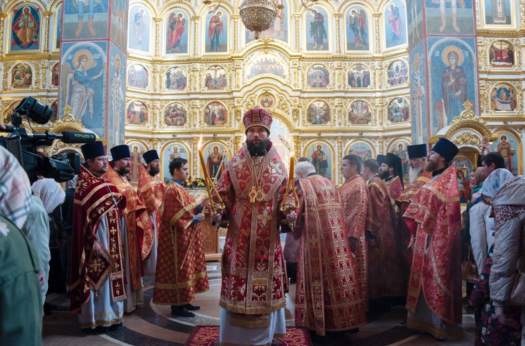 20_10_03_-novomuchenniki-korolevskie_vizit-episkop_petr-16