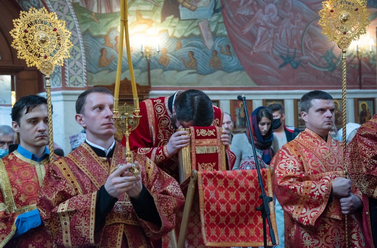 20_10_03_-novomuchenniki-korolevskie_vizit-episkop_petr-29