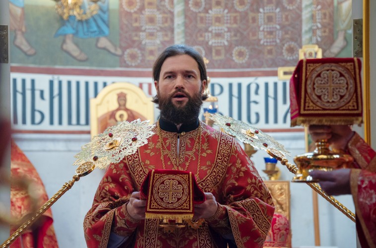 20_10_03_-novomuchenniki-korolevskie_vizit-episkop_petr-38